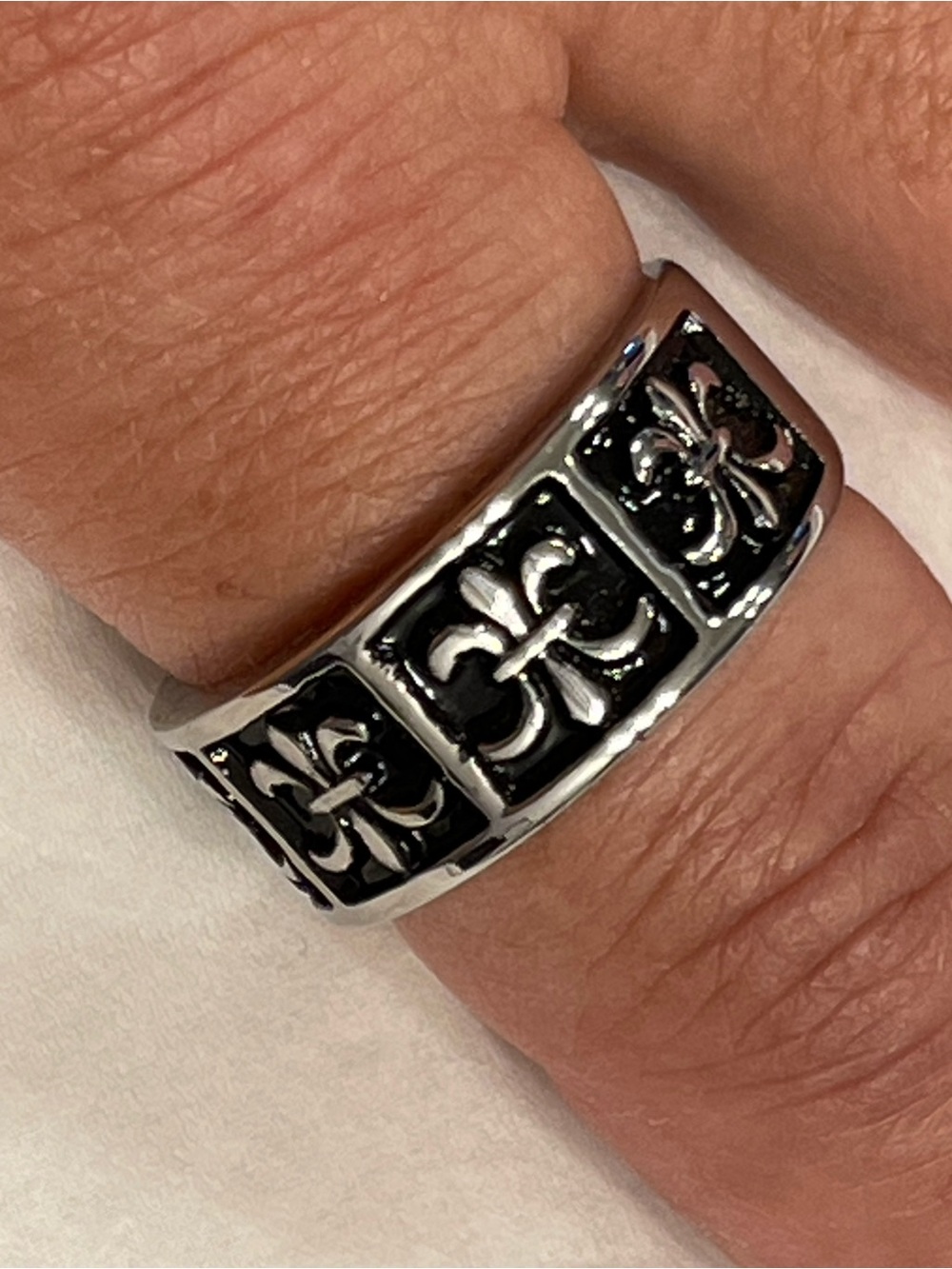 Men's stainless steel-silver Band Ring - Black Accents